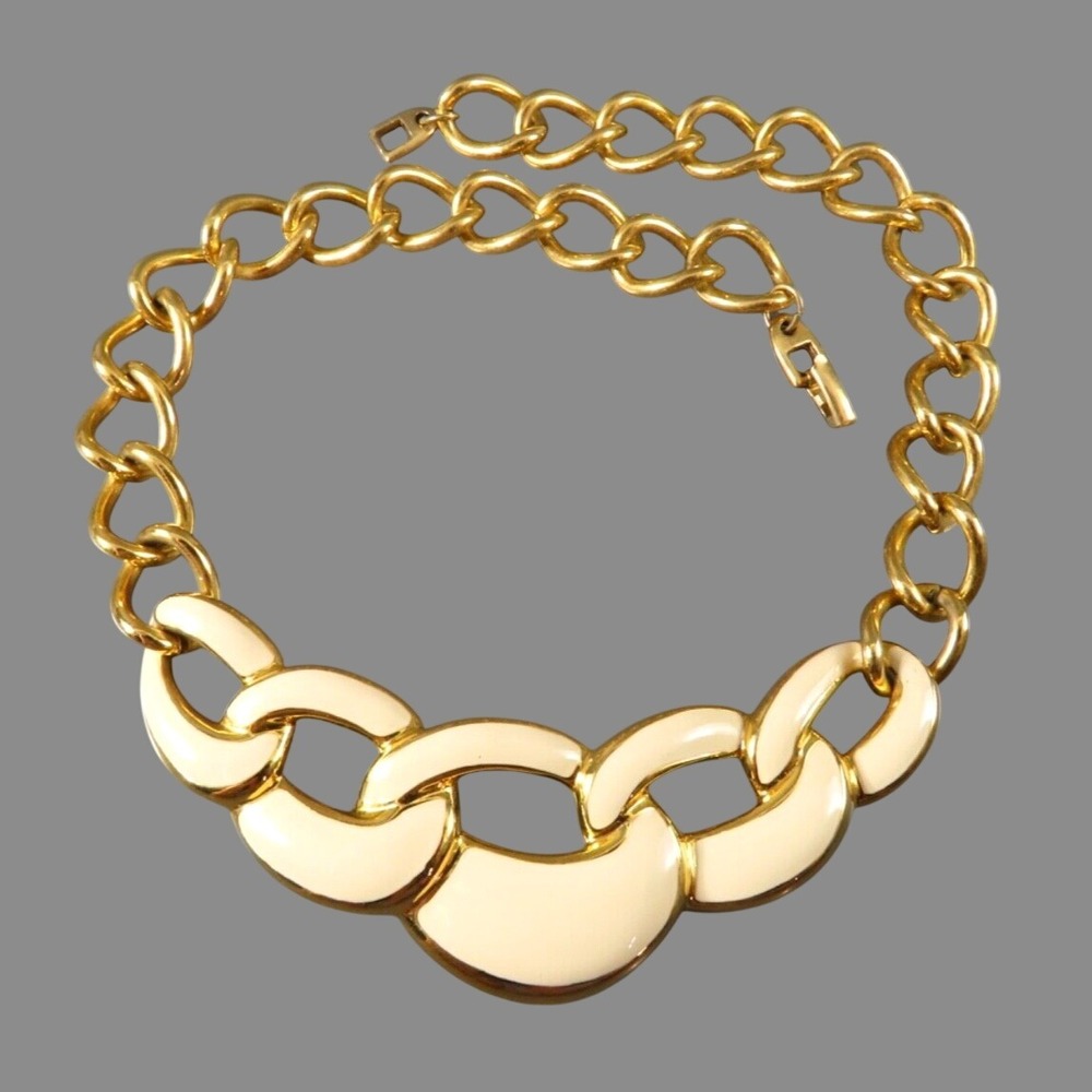 Vintage NAPIER NECKLACE Gold Chain w/IVORY ENAMEL GRADUATED PENDANT PANEL 17"